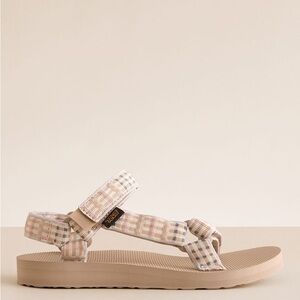 Teva Women's original universal Plaid Sandals in Cream and Tan